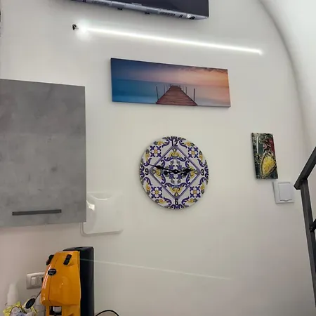 Chloe's House Катания