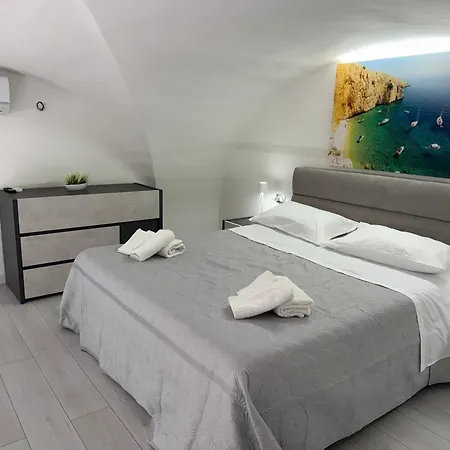 Chloe's House Апартаменты