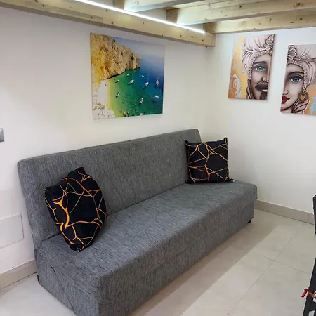 Апартаменты Chloe's House