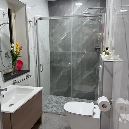 Апартаменты Chloe's House